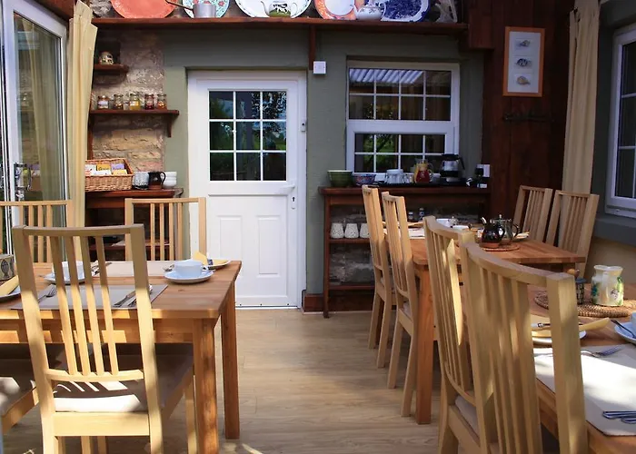 Wallace Lane Farm Westward