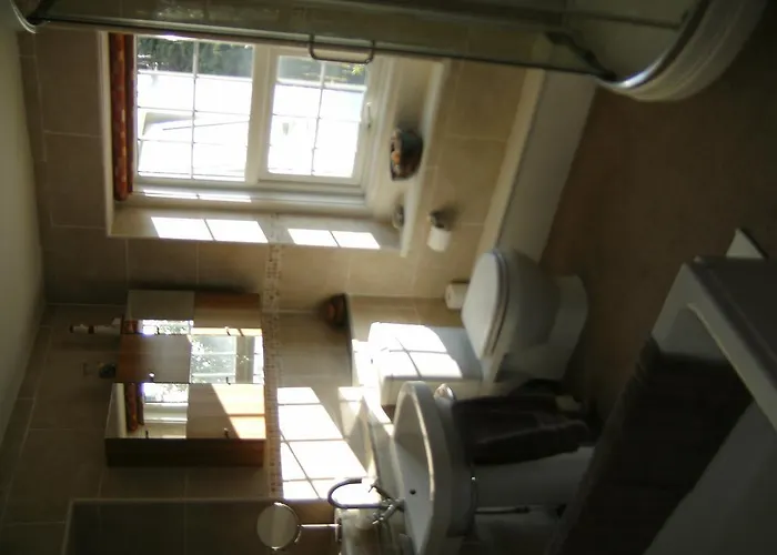 Wallace Lane Farm 4*