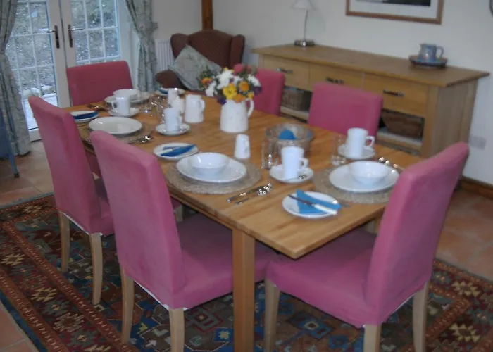 Wallace Lane Farm Westward